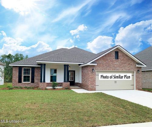 12121 Walker Rd, Ocean Springs, MS, 39564-1105 | Card Image