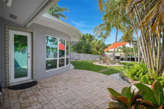 2009 Ne 24th St, House other with 2 bedrooms, 2 bathrooms and null parking in Wilton Manors FL | Image 49