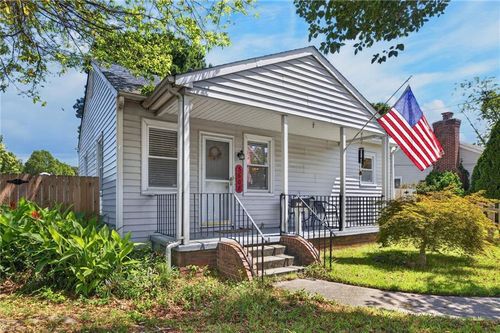 3608 Essex Circle, Norfolk, VA, 23513 | Card Image