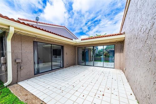 55-402 Saint Andrews Rd, Hollywood, FL, 33021-2915 | Card Image