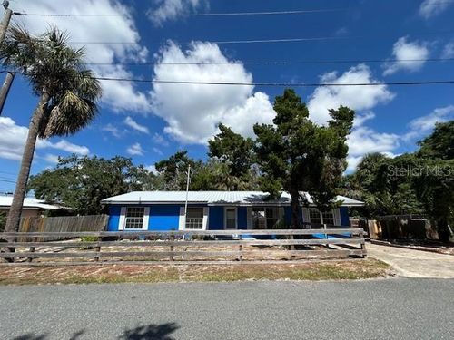 12303 Cedar St, Cedar Key, FL, 32625-4767 | Card Image