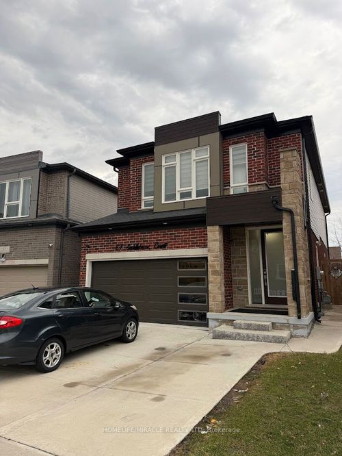 67 Saddlebrook Court, Kitchener, ON, N2R0P6 | Card Image