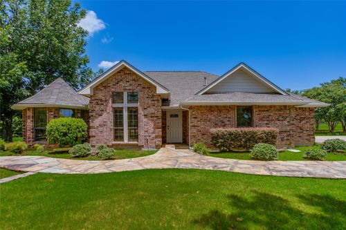 365 E Tripp Road, Sunnyvale, TX, 75182 | Card Image