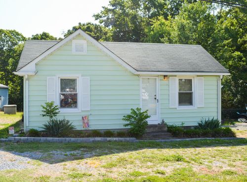 1010 Lynch Mill Rd, Altavista, VA, 24517-1029 | Card Image