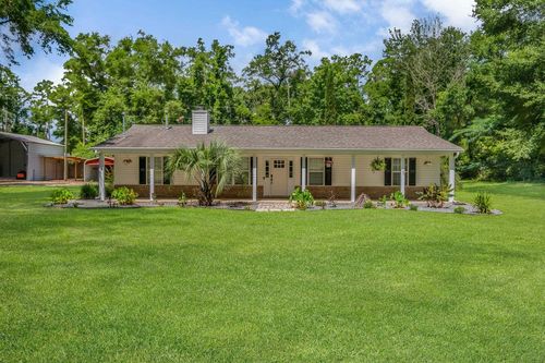 32 Andrew J Hargrett Sr Rd, Crawfordville, FL, 32327-2664 | Card Image
