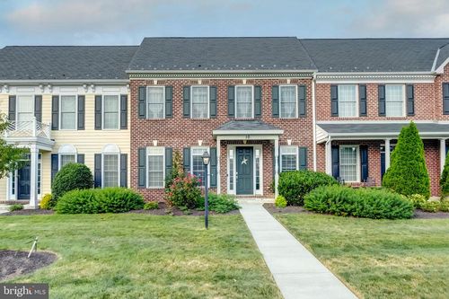 10 Jamestown Sq, MECHANICSBURG, PA, 17050-6889 | Card Image