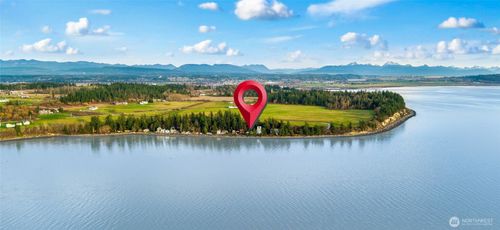 534 Sundin Dr, Camano Island, WA, 98282-8845 | Card Image
