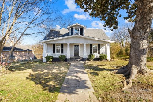 257 Jefferson St, Statesville, NC, 28677-6746 | Card Image