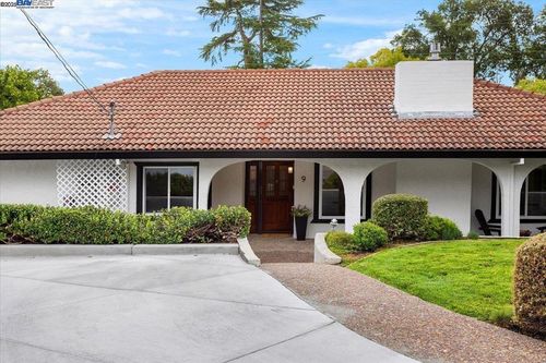 9 Westminster Pl, Lafayette, CA, 94549-6050 | Card Image