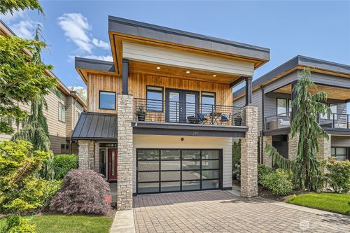 1240 4th St W, Kirkland, WA, 98033-5348 | Card Image