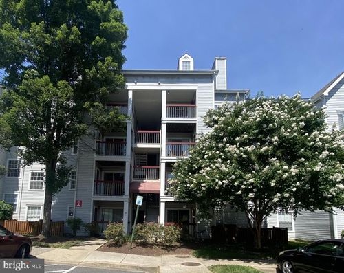 apt-186-18510 Boysenberry Dr, GAITHERSBURG, MD, 20879-3668 | Card Image