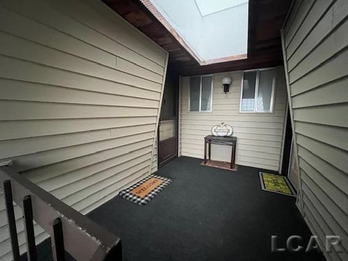 770 Lakeshire Trl, Adrian, MI, 49221-1567 | Card Image