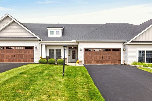 6956 Wyndham Hl, Victor, NY, 14564-9275 | Card Image