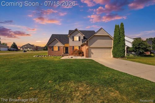 1340 Park Ridge Pointe, Grand Blanc, MI, 48439-2530 | Card Image