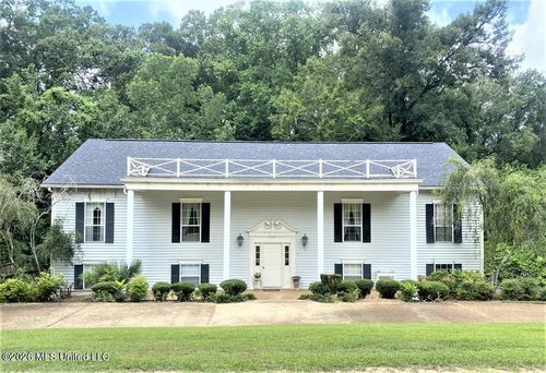 116 Duster Dr, Natchez, MS, 39120-5277 | Card Image