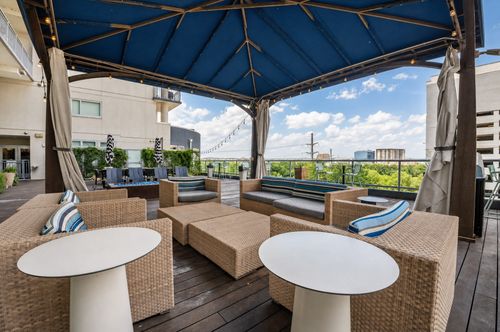 1207-603 Davis St, Austin, TX, 78701-4247 | Card Image
