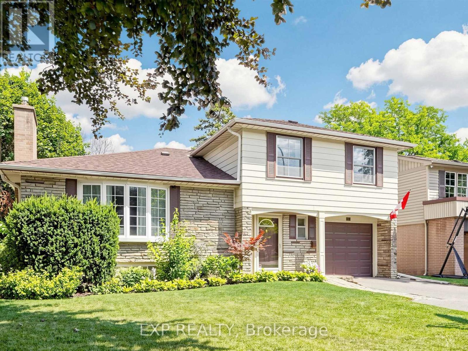 Residential in Markham (Grandview) 2