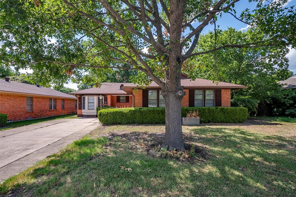 Newcombe Dr, Dallas, TX 75228