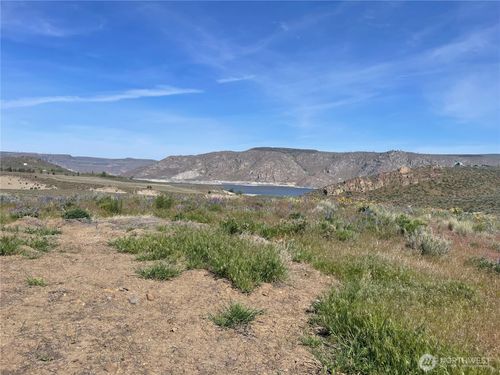 3 XXX Hwy 174, Grand Coulee, WA, 99133 | Card Image