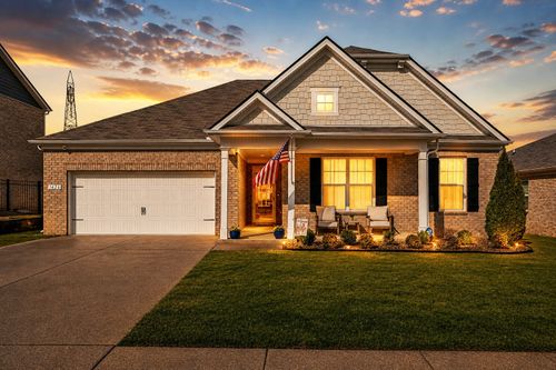 1426 Marigold Dr, Spring Hill, TN, 37174-0675 | Card Image