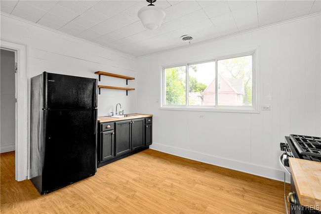 204 Woodside Ave, Home with 6 bedrooms, 2 bathrooms and null parking in Buffalo NY | Image 30