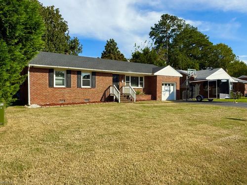808 Raymond Court Court, Virginia Beach, VA, 23464 | Card Image