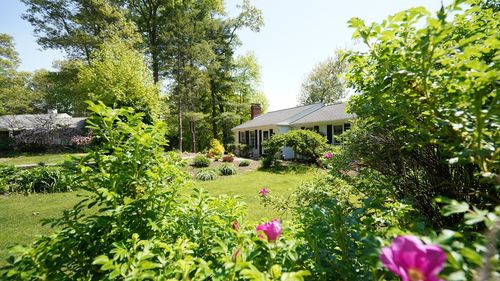 70 Westwood Park Cir, Attleboro, MA, 02703-1915 | Card Image