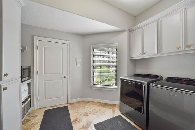 27603 Siandra Creek Ln, House other with 5 bedrooms, 5 bathrooms and 3 parking in Spring TX | Image 31