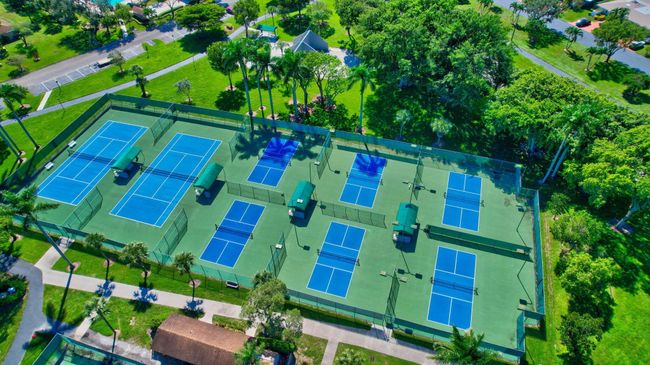 8129 Springtree Rd, Condo with 2 bedrooms, 2 bathrooms and null parking in Boca Raton FL | Image 53