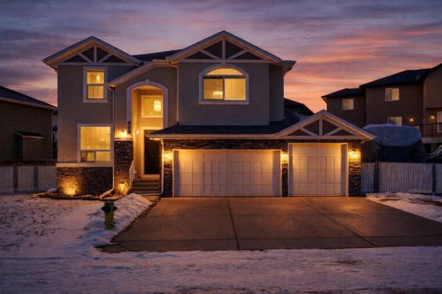 184 Magenta Cres, Chestermere, AB, T1X0K9 | Card Image