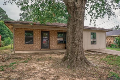 308 N Lee Dr, Gladewater, TX, 75647-2513 | Card Image