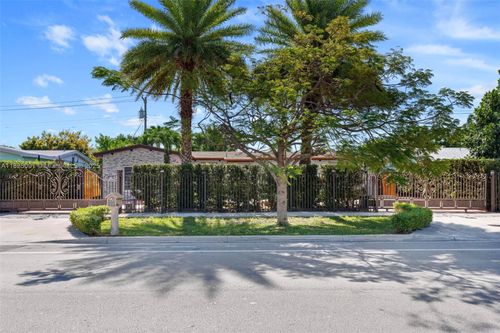 9400 Caribbean Blvd, Cutler Bay, FL, 33189-1514 | Card Image