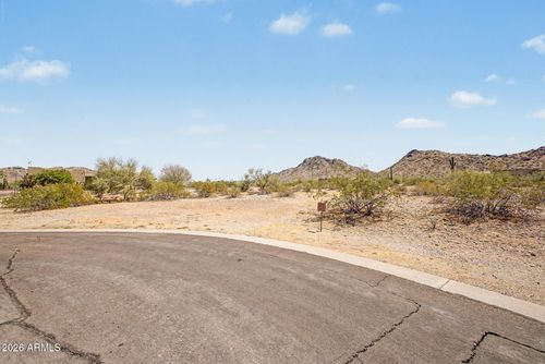 76-9400 S Krista Dr E, Goodyear, AZ, 85338-7112 | Card Image