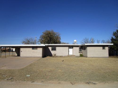 602 E Texas Street, Crowell, TX, 79227 | Card Image