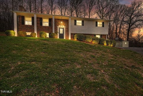 148 Whitehills Rd, Kingsport, TN, 37660-2131 | Card Image