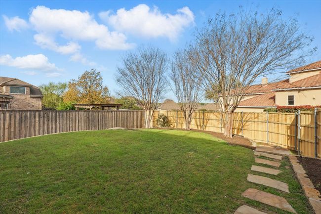 2023 Crockett Cir, House other with 4 bedrooms, 4 bathrooms and null parking in Irving TX | Image 37