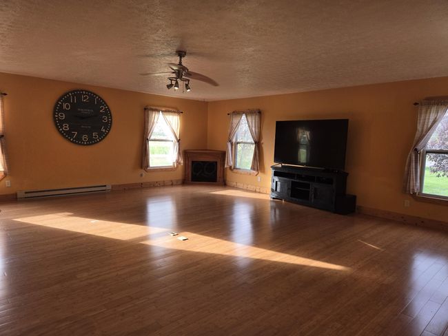 25560 Chillicothe Pike, House other with 2 bedrooms, 2 bathrooms and null parking in Williamsport OH | Image 11