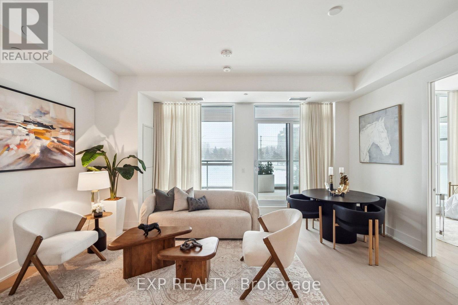 Residential in Markham (Royal Orchard) 3