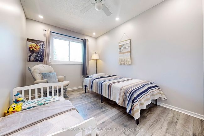 37 - 960 Glen St, Condo with 3 bedrooms, 2 bathrooms and 1 parking in Oshawa ON | Image 15