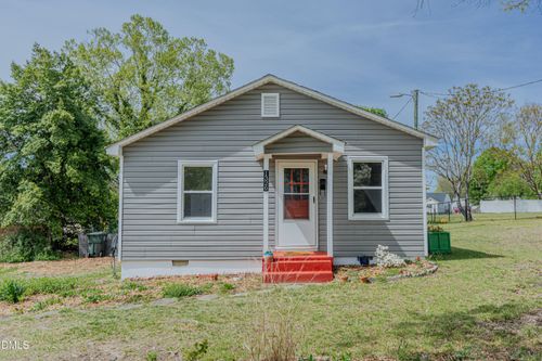 1326 Stonewall Ave, Burlington, NC, 27217-6141 | Card Image