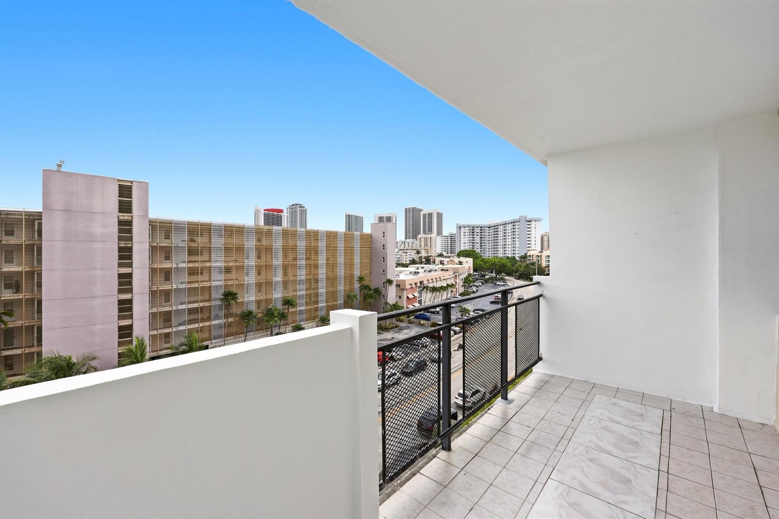 Residential in Hallandale Beach 5