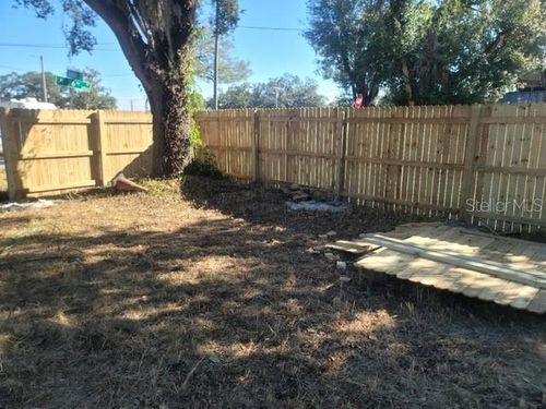 2802 N 76th St, Tampa, FL, 33619-2524 | Card Image