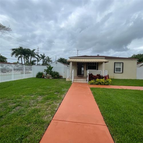 a-501 Se 7th St, Hialeah, FL, 33010-5344 | Card Image