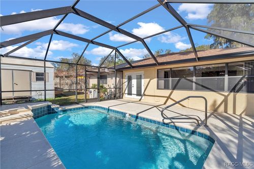 529 Hiawatha Ave, Inverness, FL, 34452-4528 | Card Image