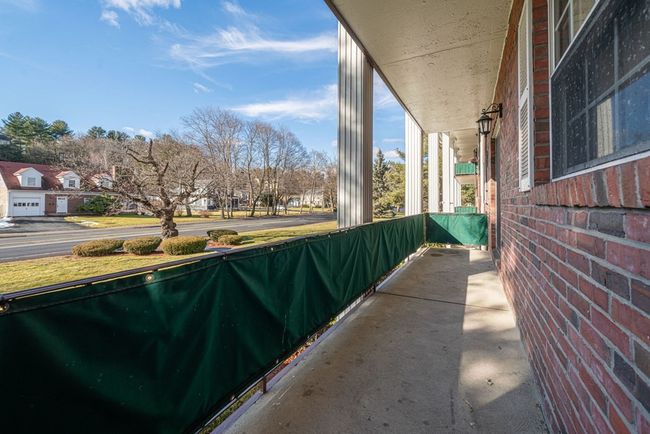 APT-6 - 237 N Main St, Condo with 2 bedrooms, 1 bathrooms and 2 parking in Andover MA | Image 14