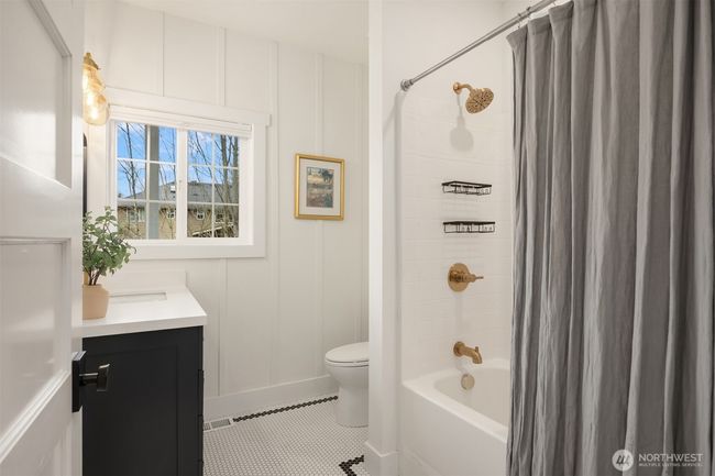 12207 156 Th Ave Se, House other with 3 bedrooms, 3 bathrooms and null parking in Renton WA | Image 19