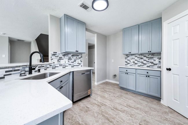 6701 Hidden Colony Ln, House other with 4 bedrooms, 3 bathrooms and 2 parking in Dickinson TX | Image 15