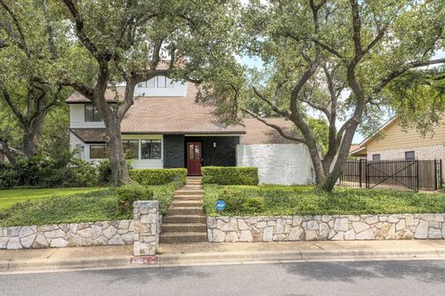 6904 Rusty Fig Dr, Austin, TX, 78750-8370 | Card Image
