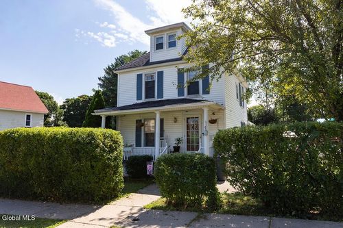 20 Halcyon St, Scotia, NY, 12302-2902 | Card Image