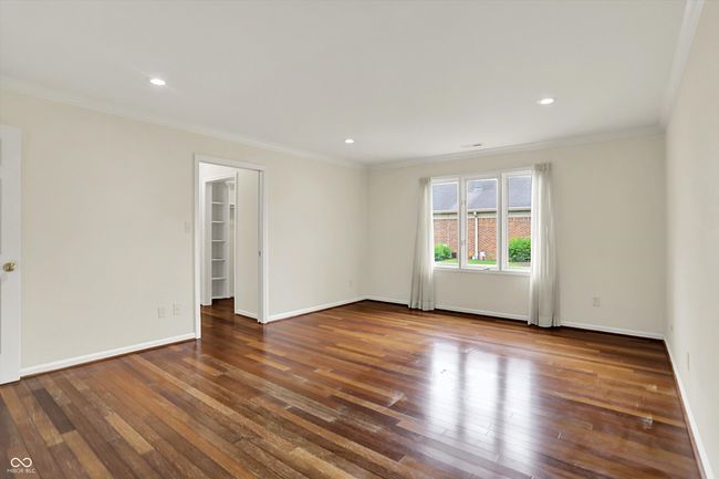 Large primary bedroom | Image 30